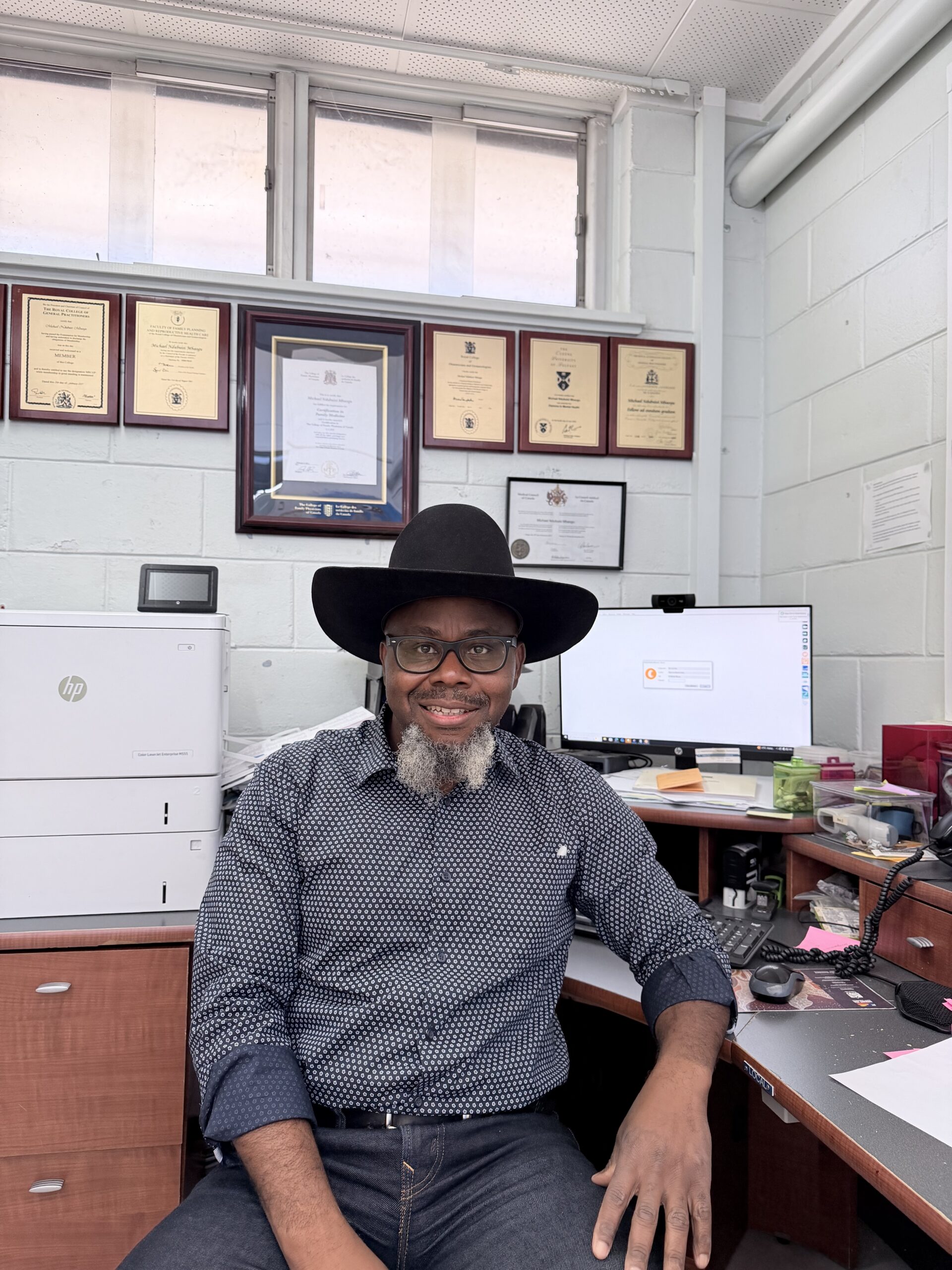 Dr Mbaogu